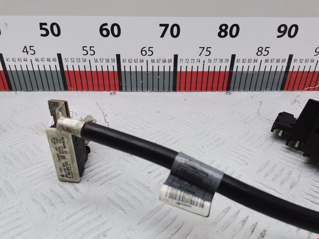 Клемма аккумулятора (минус) - AUDI A5 2007-2016