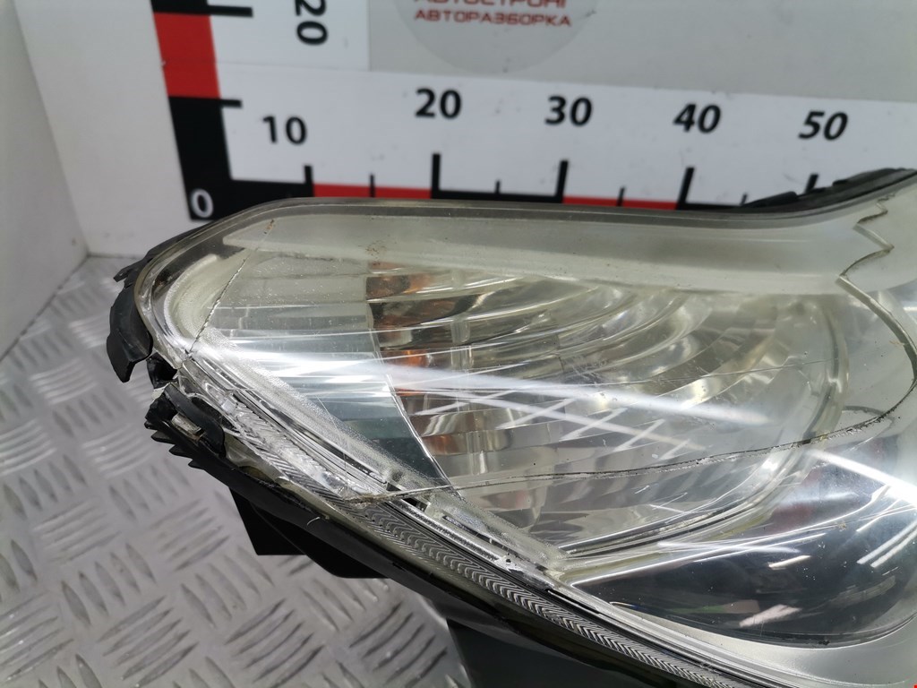 Фара правая CITROEN C5 I 2001-2008