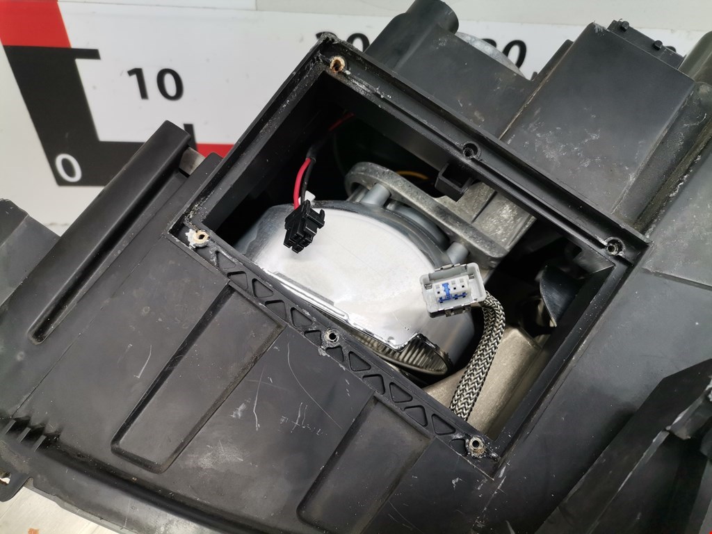 Фара правая CITROEN C5 I 2001-2008