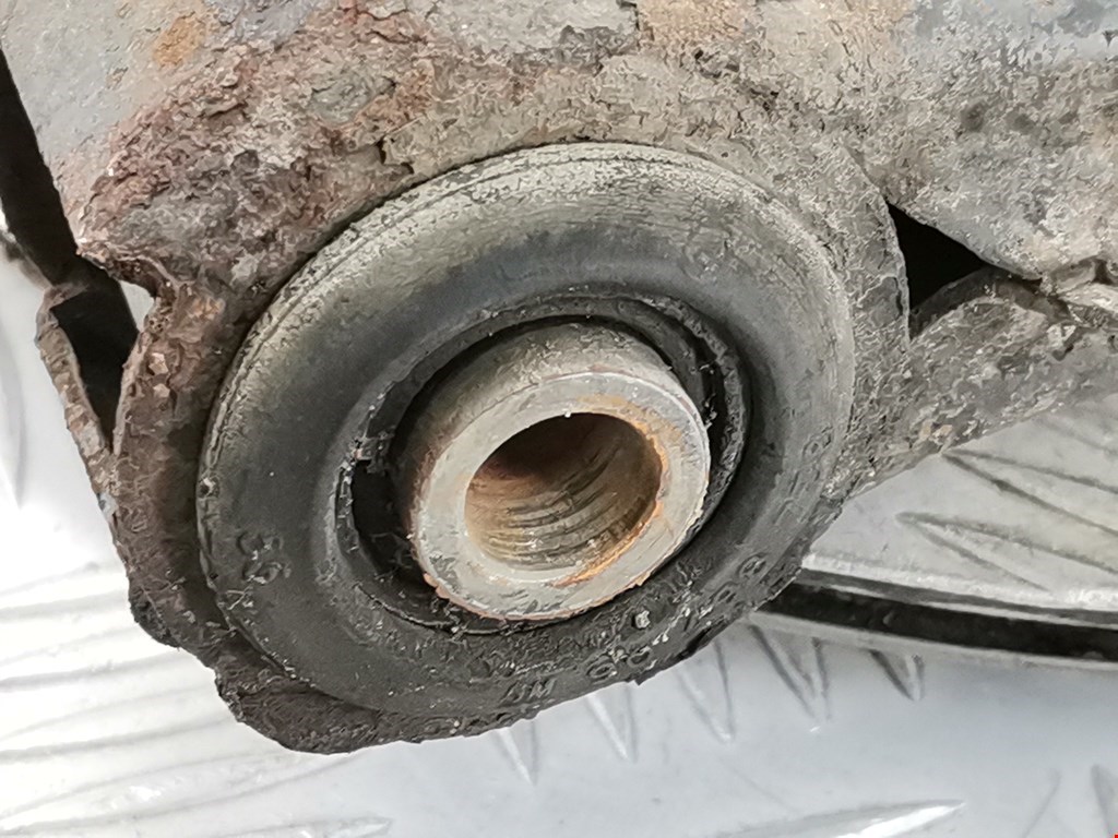 Рычаг передний правый OPEL Astra G 1998-2005