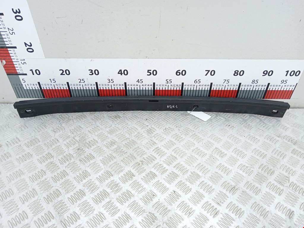 Кронштейн заднего бампера центральный SKODA Octavia A4 1U- 1997-2010