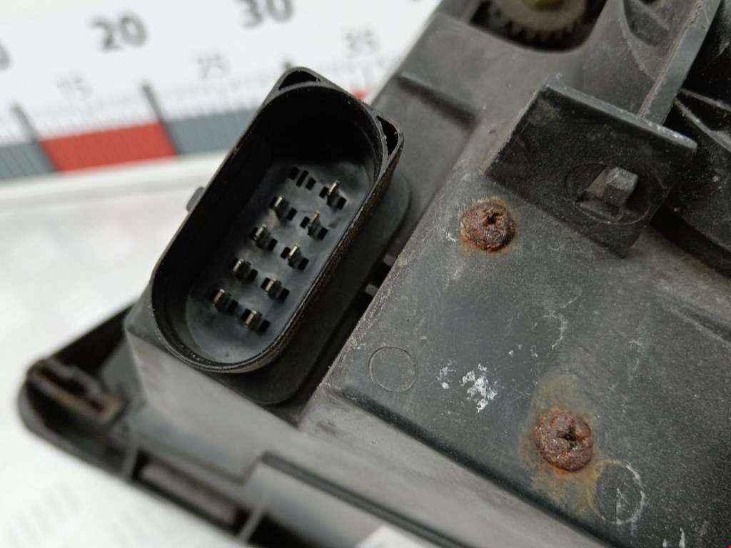 Фара правая FORD Galaxy 1995-2005