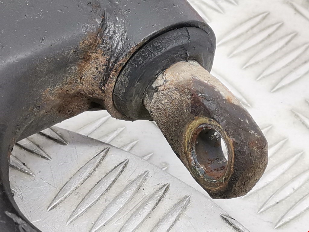 Рычаг передний левый KIA Magentis 2000-2006