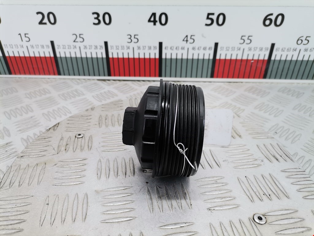 Крышка масляного фильтра VOLKSWAGEN Touran 2003-2010