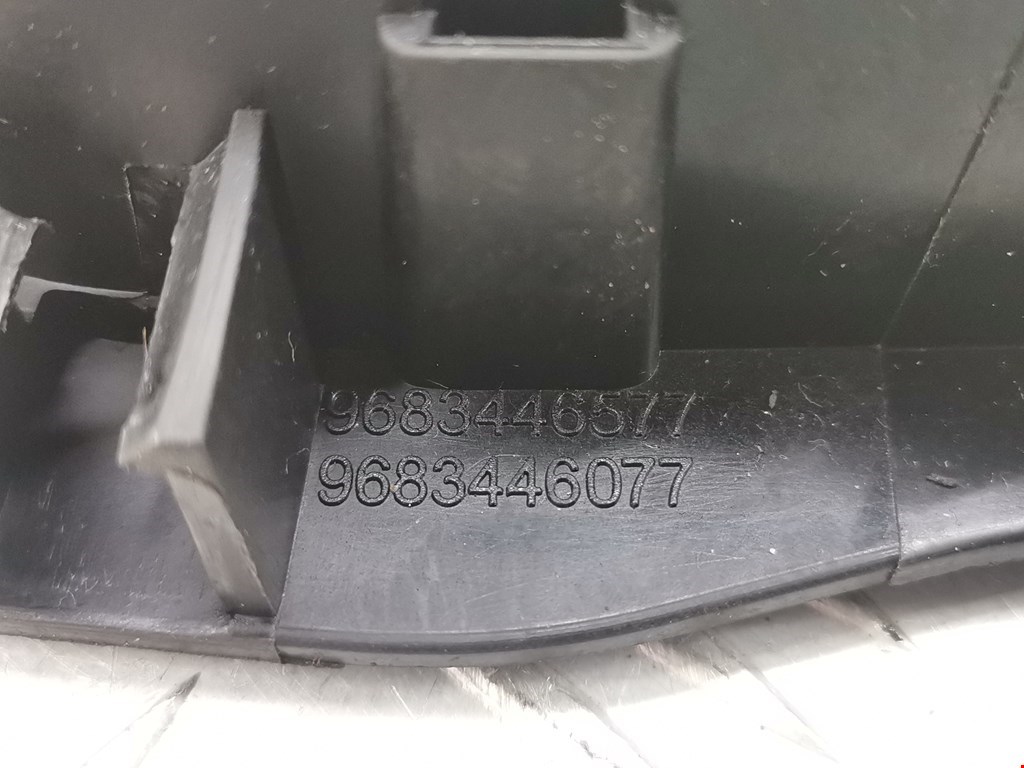 Ручка дверная передняя внутренняя правая CITROEN DS3 2009-2015