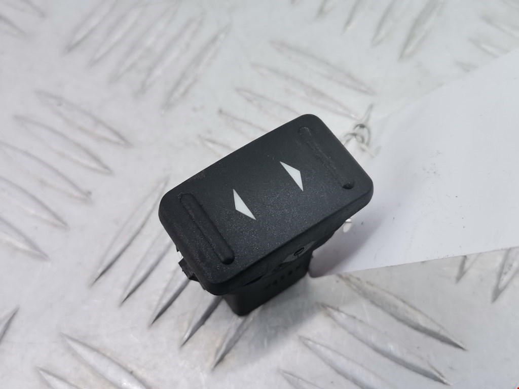 Кнопка стеклоподъемника FORD Kuga 2008-2012
