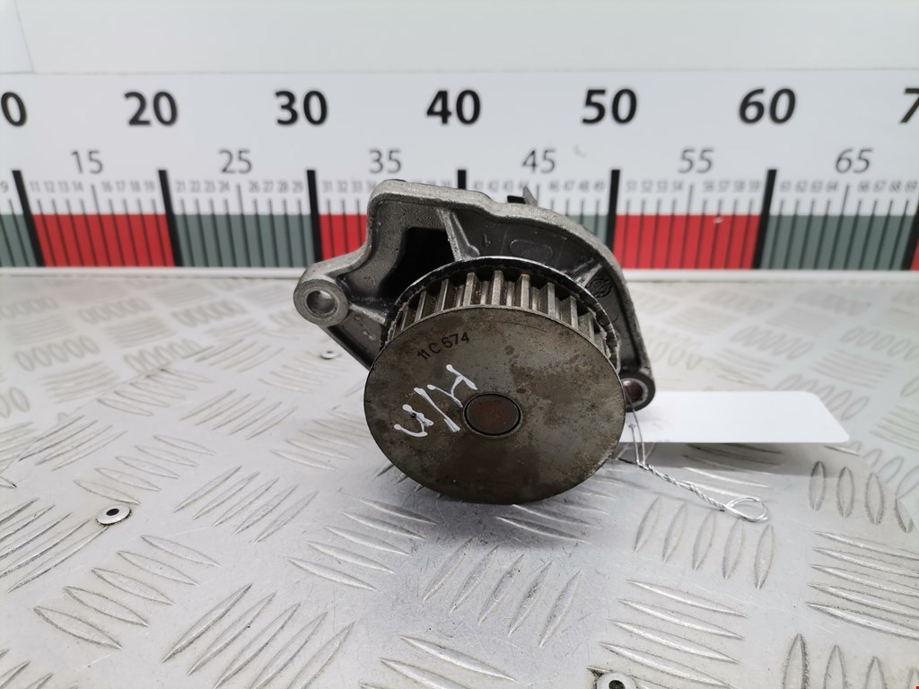 Насос водяной (помпа) VOLKSWAGEN Golf IV 1997-2003