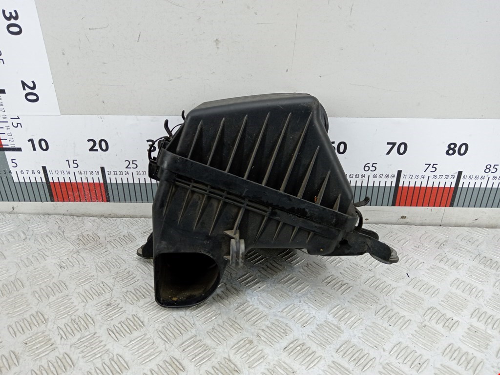 Корпус воздушного фильтра KIA Magentis 2000-2006