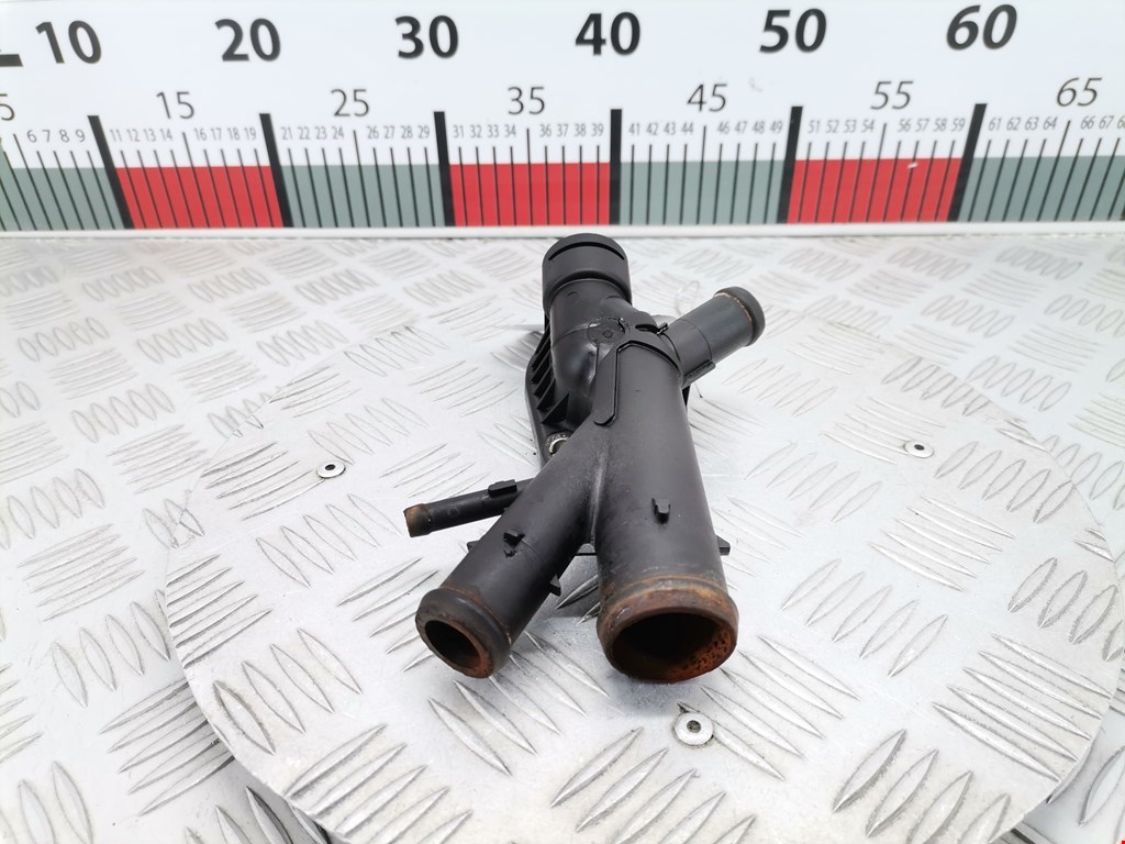 Тройник системы охлаждения SKODA Rapid 2012-2020