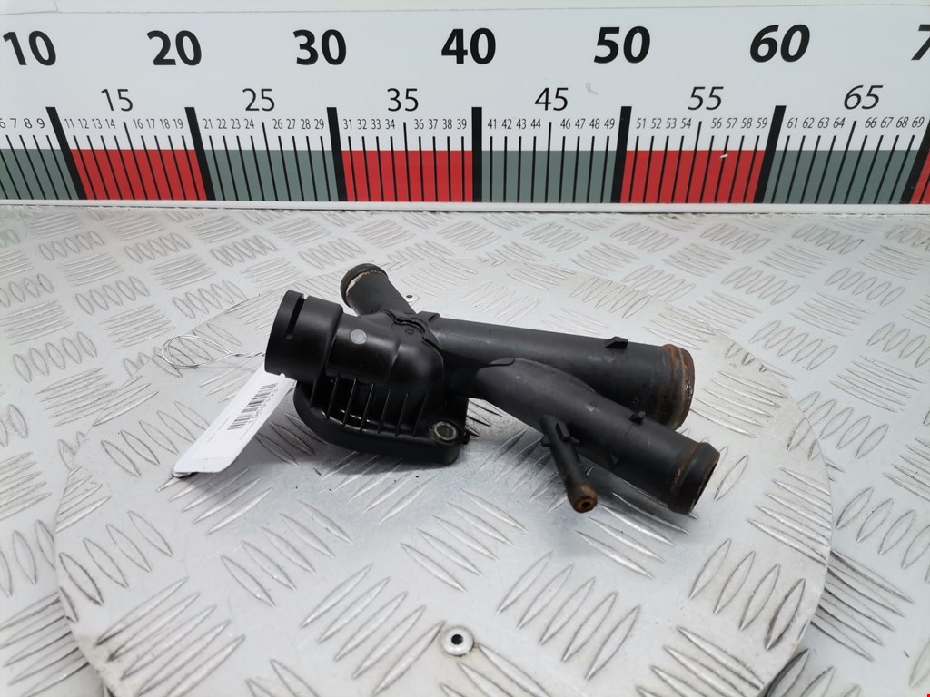 Тройник системы охлаждения SKODA Rapid 2012-2020