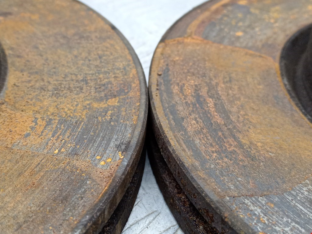 Диск тормозной передний OPEL Corsa D 2006-2014