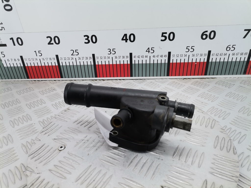 Тройник системы охлаждения VOLKSWAGEN Touran 2003-2010