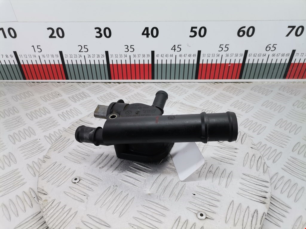 Тройник системы охлаждения VOLKSWAGEN Touran 2003-2010