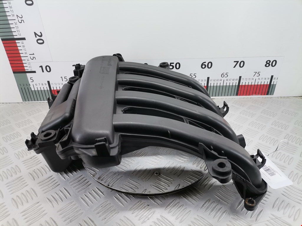 Коллектор впускной RENAULT Megane II 2002-2009