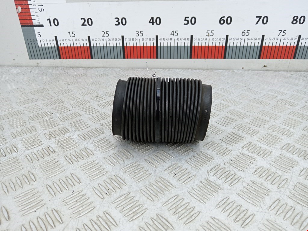 Патрубок воздушного фильтра VOLVO XC90 2002-2014