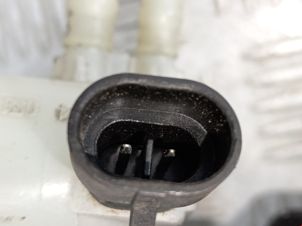 Бачок главного тормозного цилиндра OPEL Corsa D 2006-2014