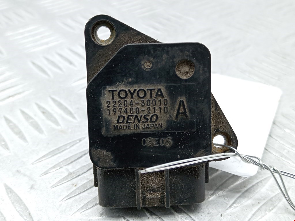 Расходомер воздуха (массметр, датчик ДМРВ) TOYOTA Land Cruiser Prado 120 2002-2009