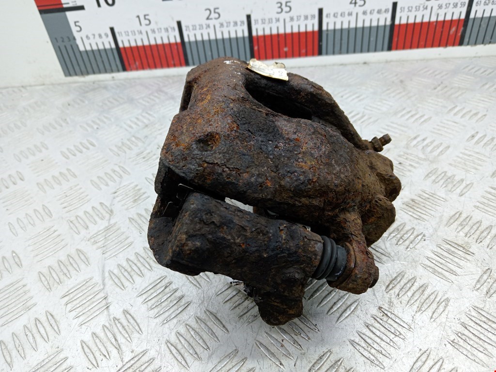 Суппорт передний правый PEUGEOT 308 2007-2015