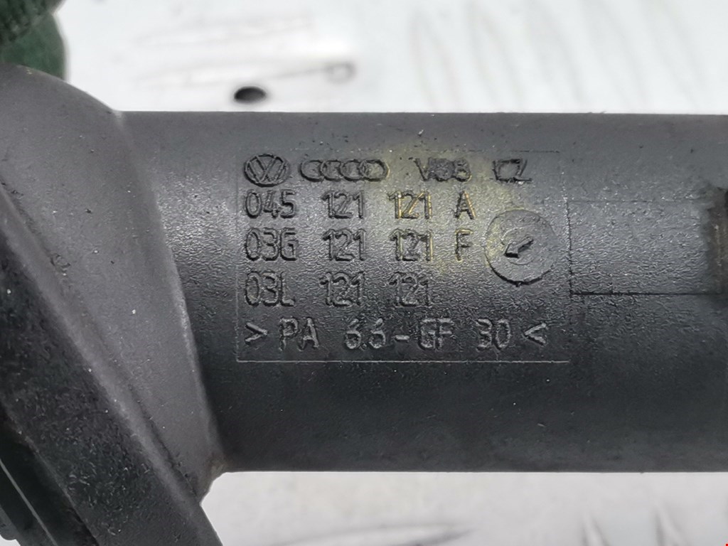 Корпус термостата VOLKSWAGEN Passat B6 2005-2011