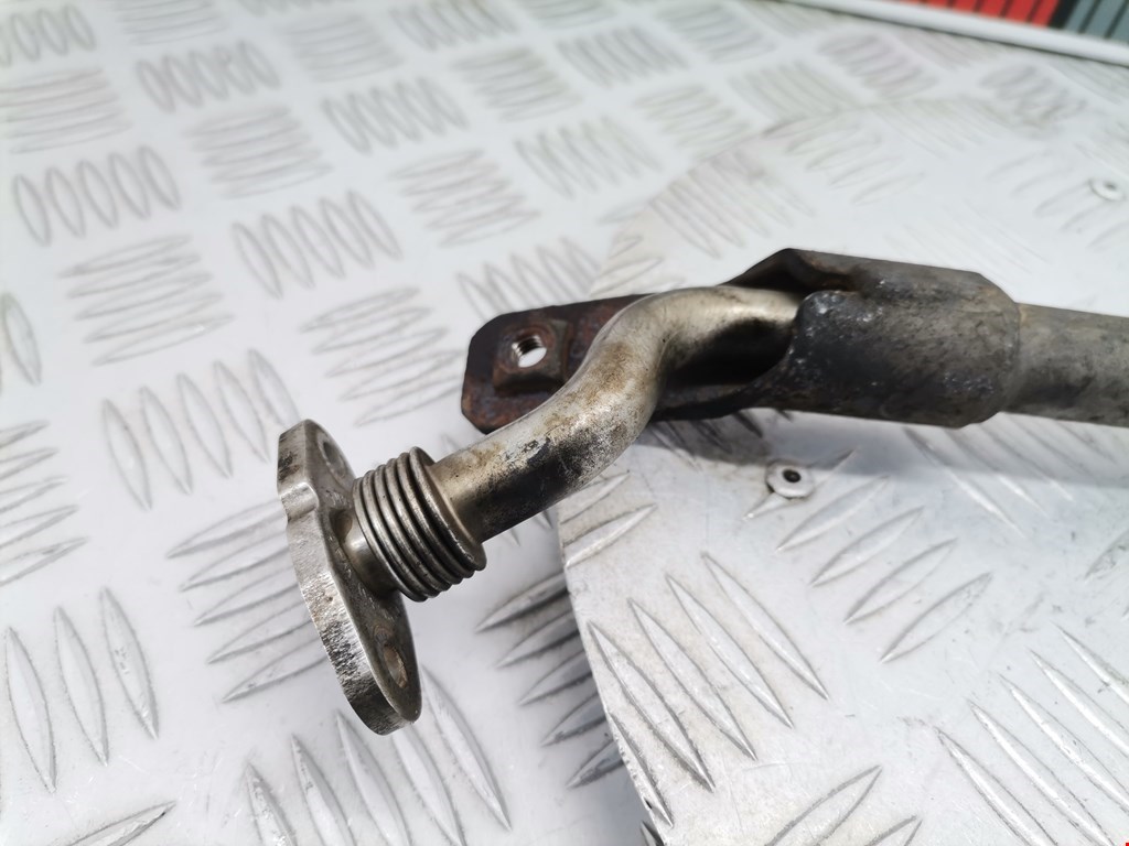 Трубка нагнетателя VOLKSWAGEN Passat B6 2005-2011