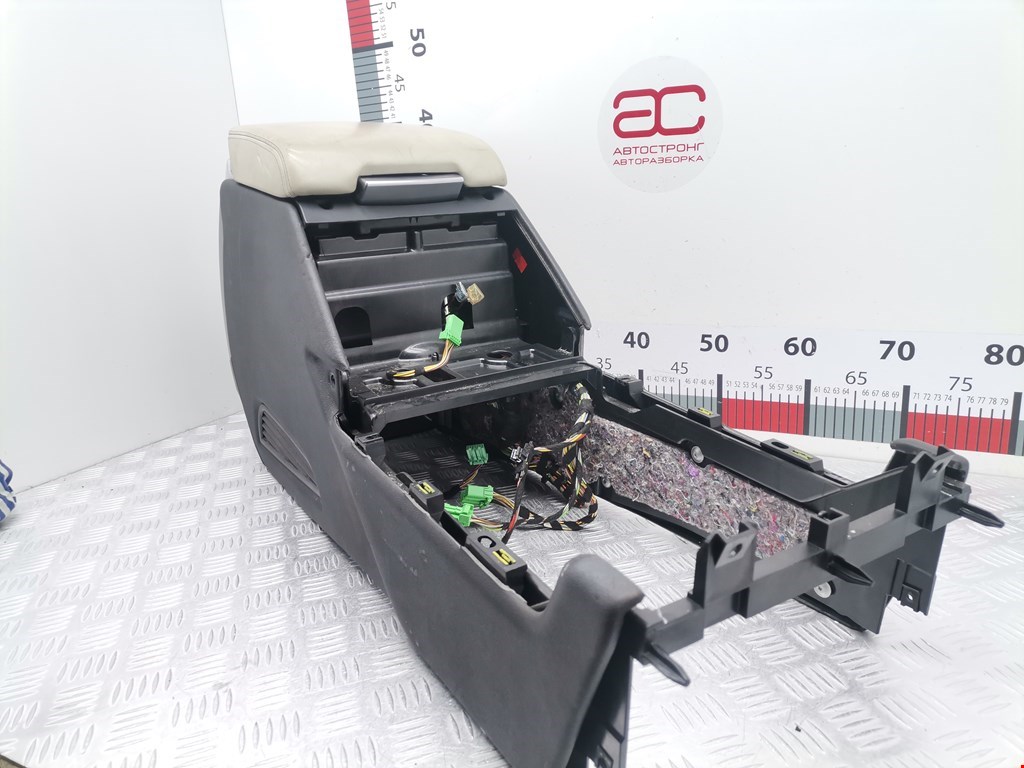 Подлокотник в салон LAND ROVER Range Rover 2002-2012