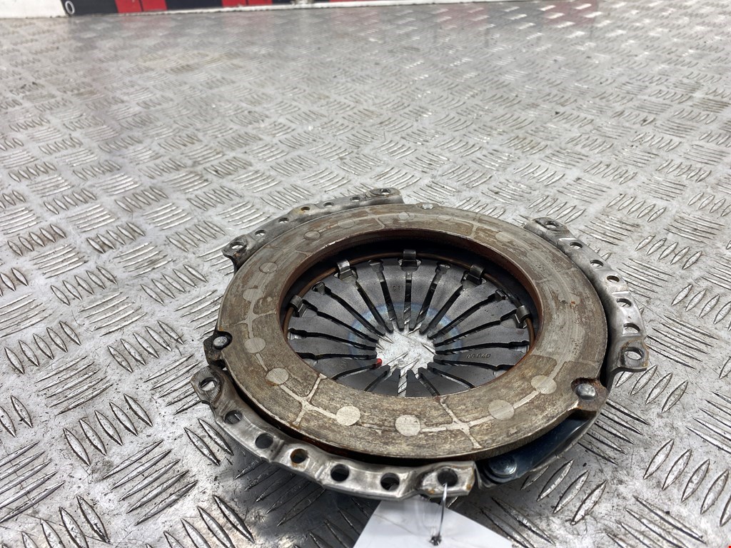 Маховик (демпфер сцепления) SEAT Ibiza 2002-2008