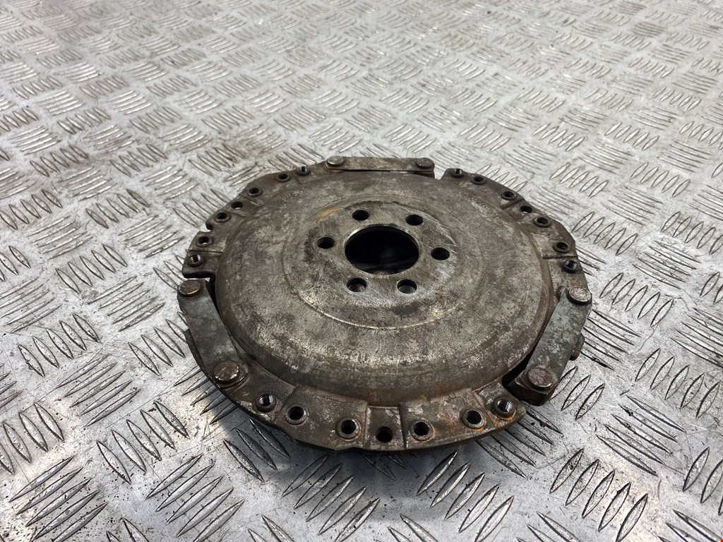 Маховик (демпфер сцепления) VOLKSWAGEN Golf IV 1997-2003