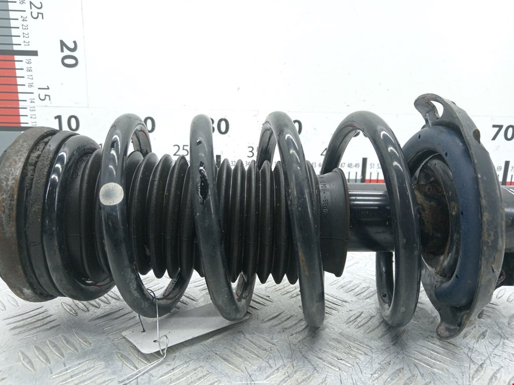 Амортизатор передний правый OPEL Zafira B 2005-2012