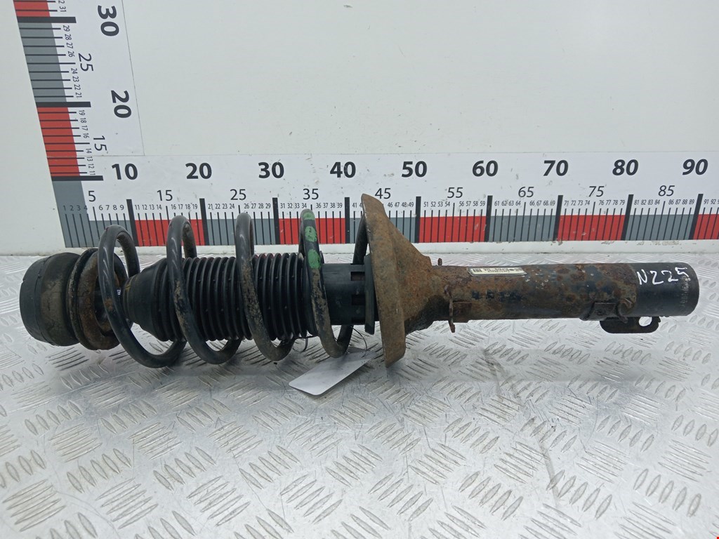 Амортизатор передний левый VOLKSWAGEN Bora 1998-2005