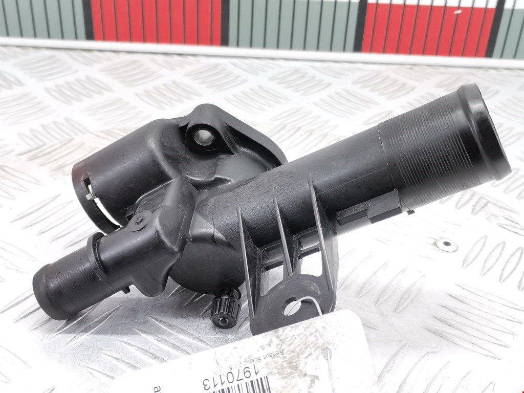 Корпус термостата RENAULT Scenic II 2003-2010