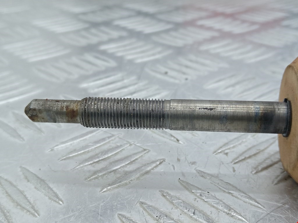 Амортизатор передний левый MERCEDES-BENZ C-Class C-klasse W202 1993-2000