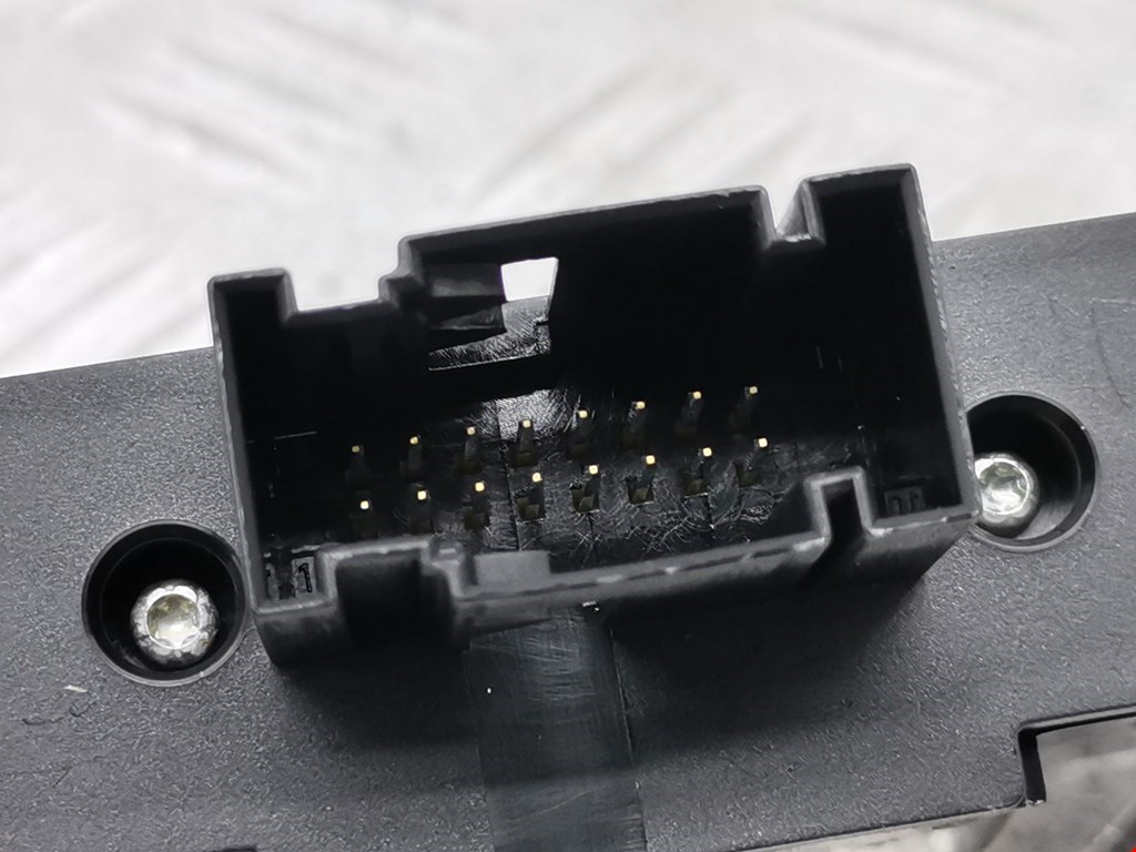 Кнопка аварийной сигнализации (аварийки) OPEL Astra H/Family 2004-2015