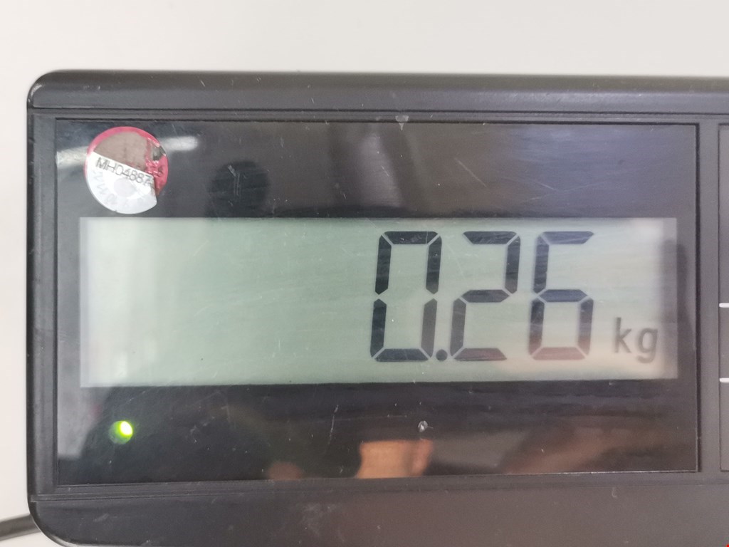 Петля капота левая/правая MITSUBISHI Carisma 1995-1999