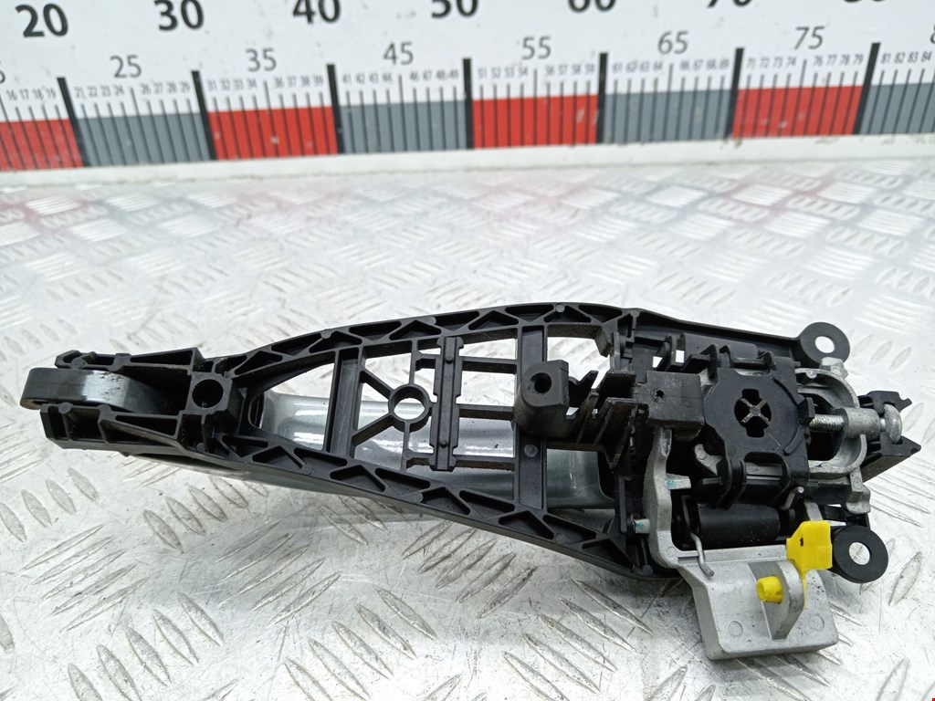 Ручка двери задней наружная левая OPEL Corsa D 2006-2014