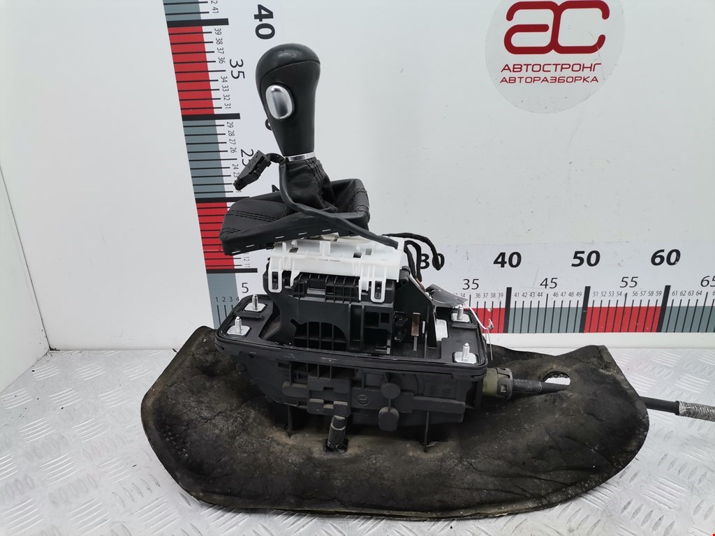 Кулиса (селектор) АКПП/МКПП в салоне AUDI A6 C6 2004-2010