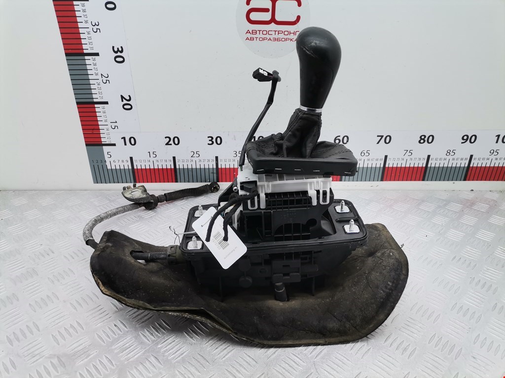 Кулиса (селектор) АКПП/МКПП в салоне AUDI A6 C6 2004-2010