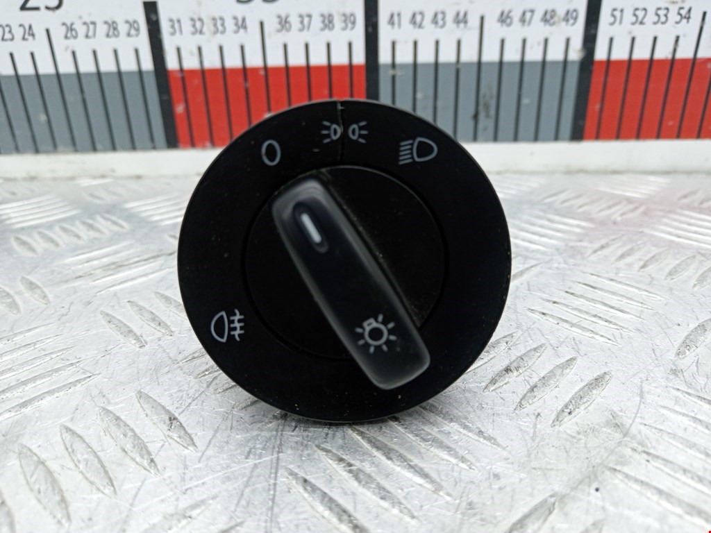 Переключатель света фар VOLKSWAGEN Passat B6 2005-2011