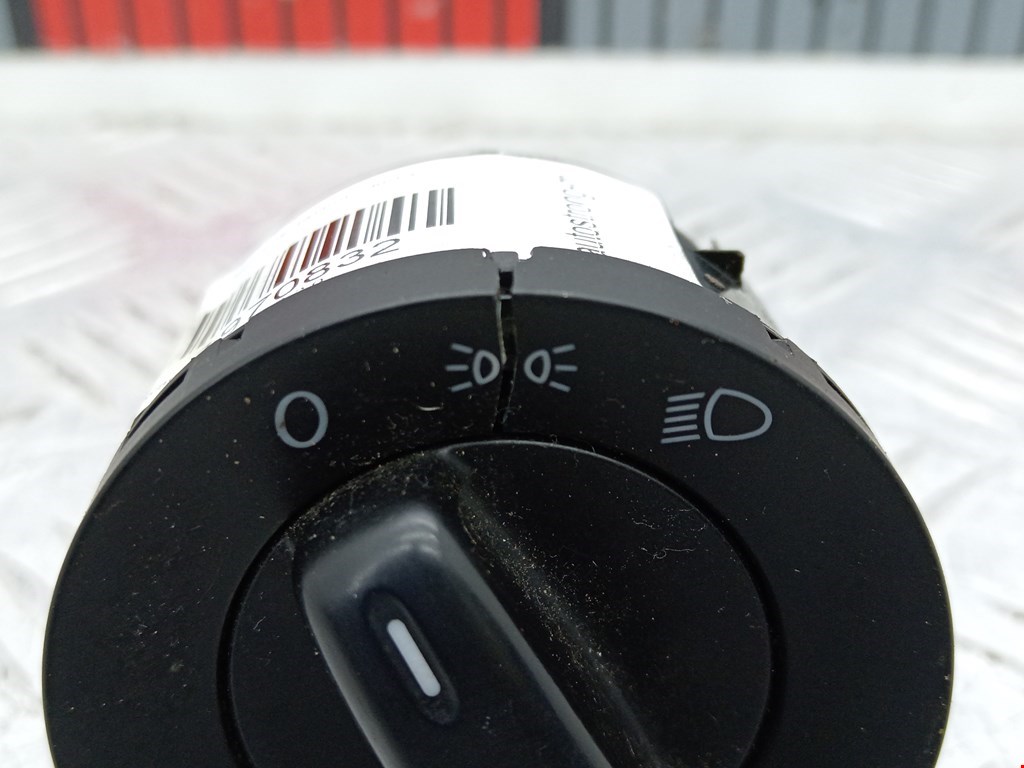 Переключатель света фар VOLKSWAGEN Passat B6 2005-2011