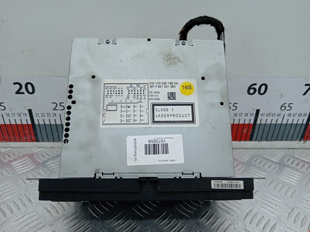 Магнитола VOLKSWAGEN Passat B6 2005-2011