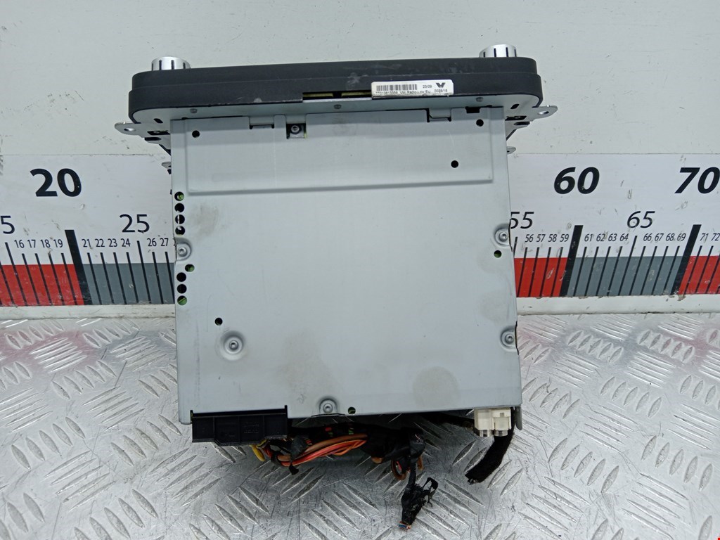 Магнитола VOLKSWAGEN Passat B6 2005-2011