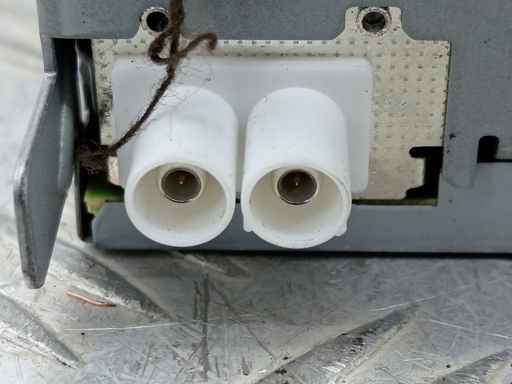 Магнитола VOLKSWAGEN Passat B6 2005-2011