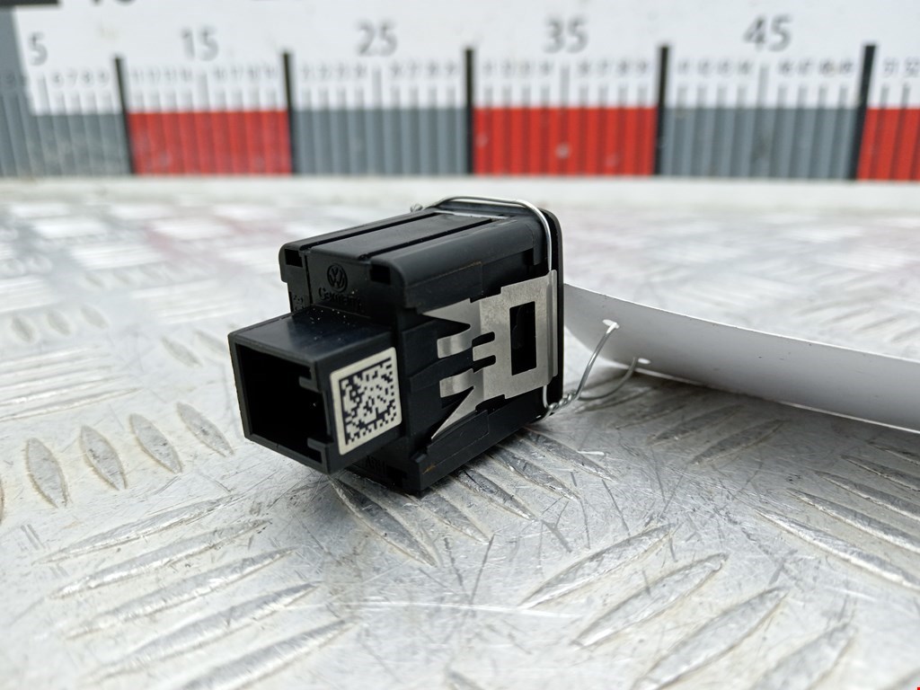 Кнопка корректора фар VOLKSWAGEN Passat B6 2005-2011