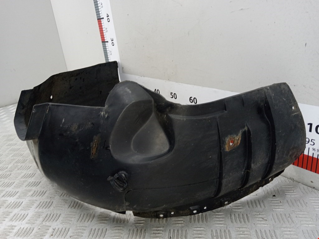 Локер (подкрылок) передний правый SEAT Cordoba 1993-2002