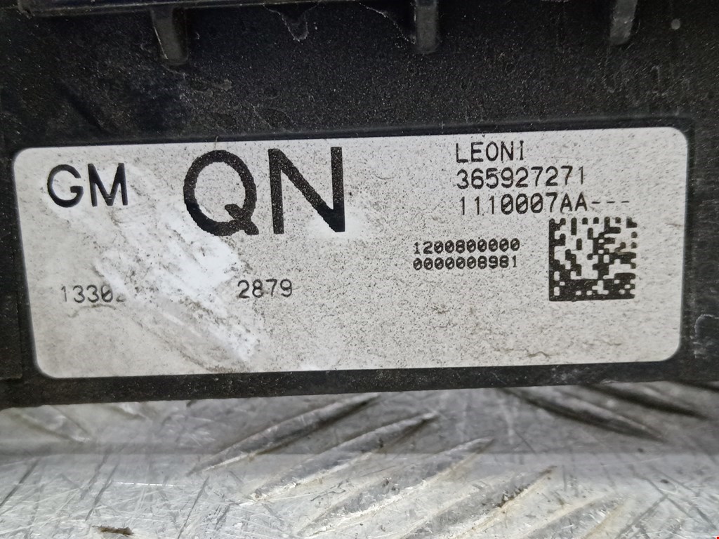 Клемма аккумулятора (плюс) + OPEL Astra J 2009-2017