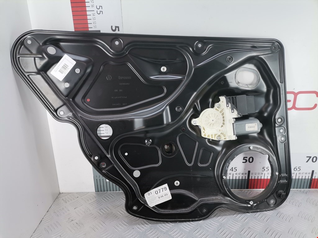 Стеклоподъемник задний левый VOLKSWAGEN Passat B6 2005-2011