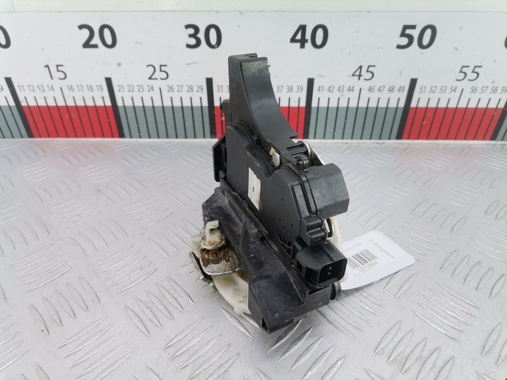 Замок двери задней правой MITSUBISHI L200 KB 2006-2015