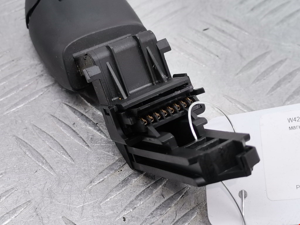 Переключатель подрулевой управления магнитолой PEUGEOT 207 2006-2015