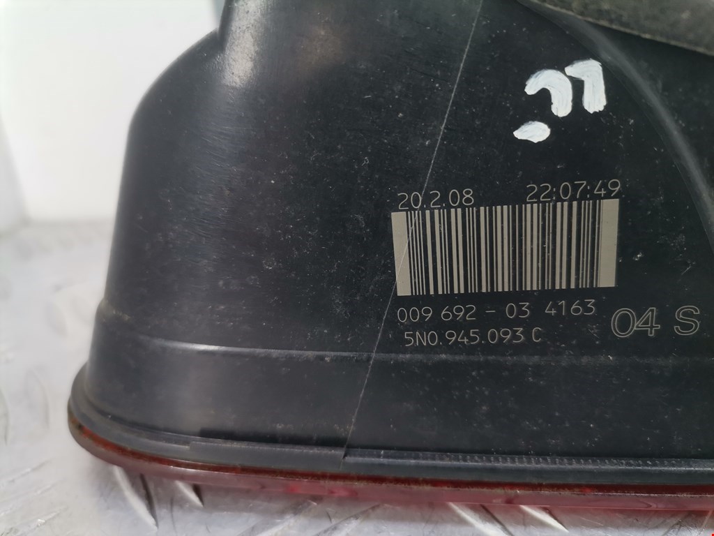 Фонарь задний внутренний левый VOLKSWAGEN Tiguan 2007-2016