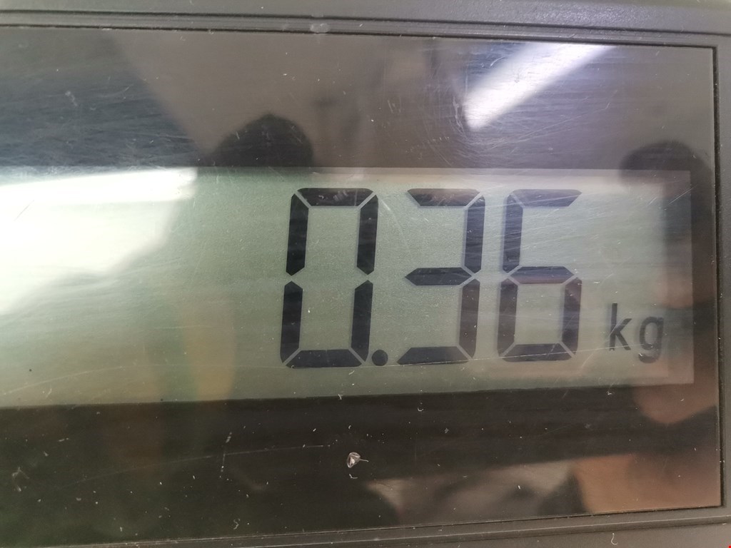 Фонарь задний внутренний правый OPEL Astra J 2009-2017