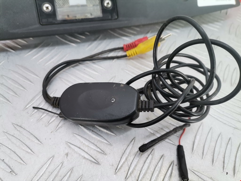 Фонарь подсветки номера VOLKSWAGEN Tiguan 2007-2016